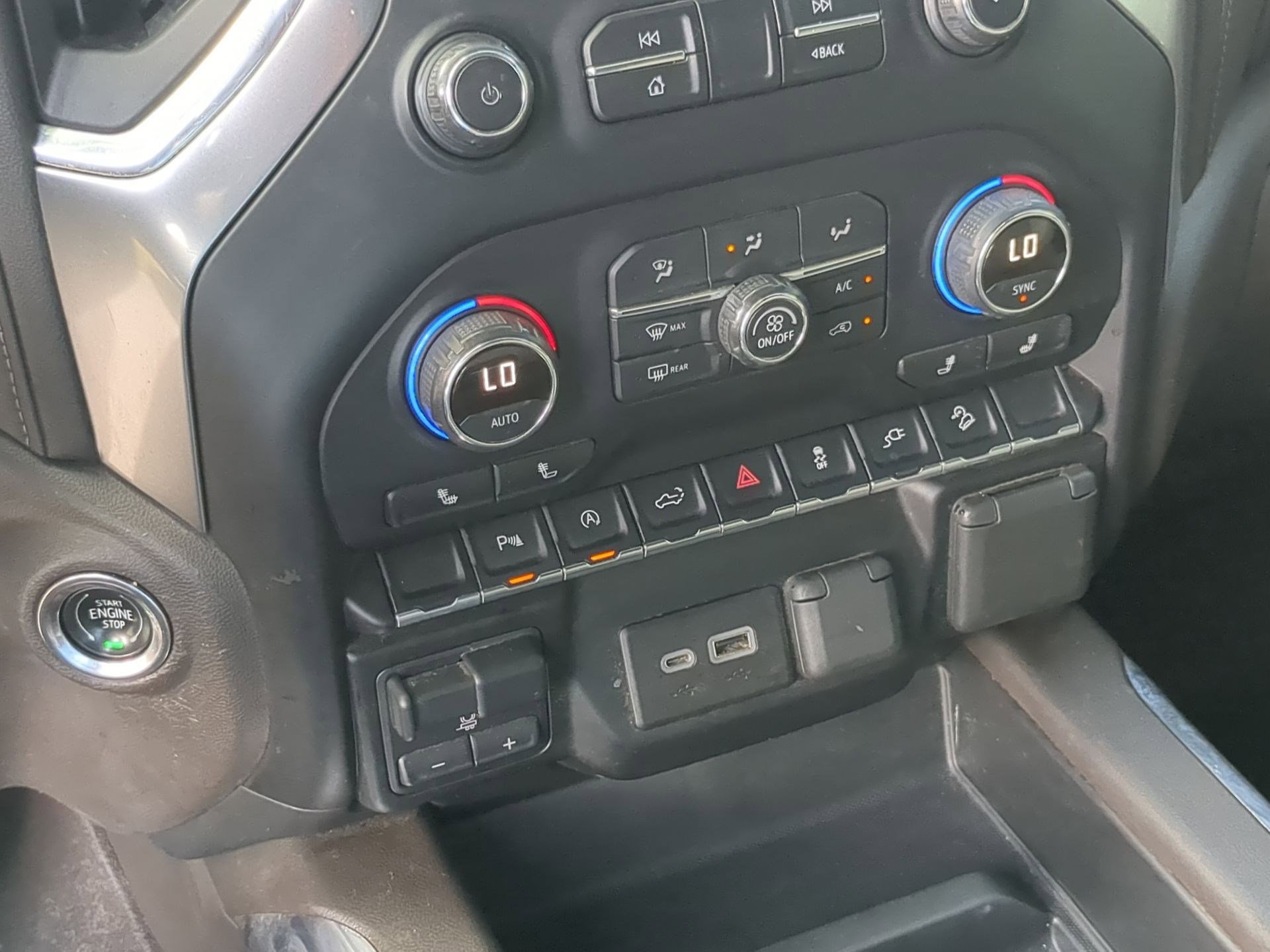 2020 Chevrolet Silverado 1500 LT Trail Boss photo 14