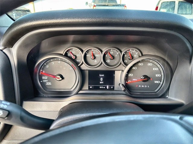 2025 Chevrolet Silverado 1500 Custom photo 4