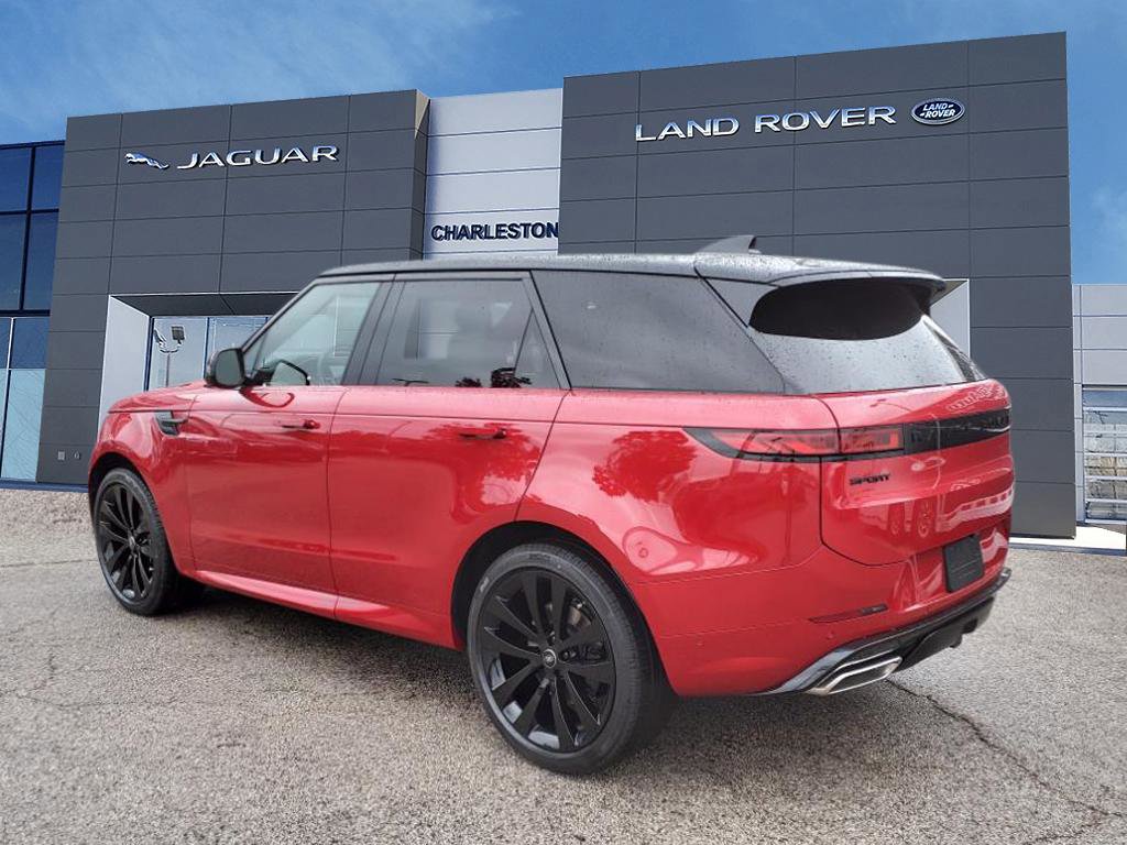 2025 Land Rover Range Rover Sport SE photo 3