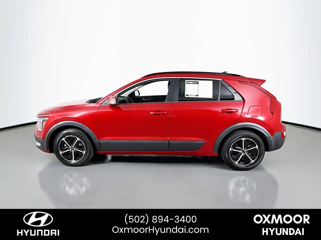 2023 Kia Niro EX photo 3