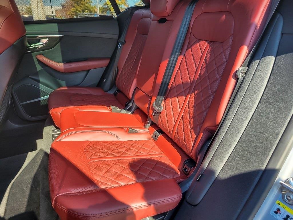 2021 Audi SQ8 Prestige photo 11