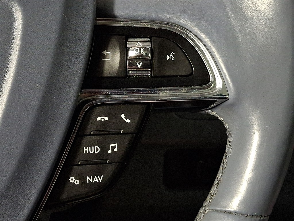 2019 Lincoln Navigator Black Label photo 22