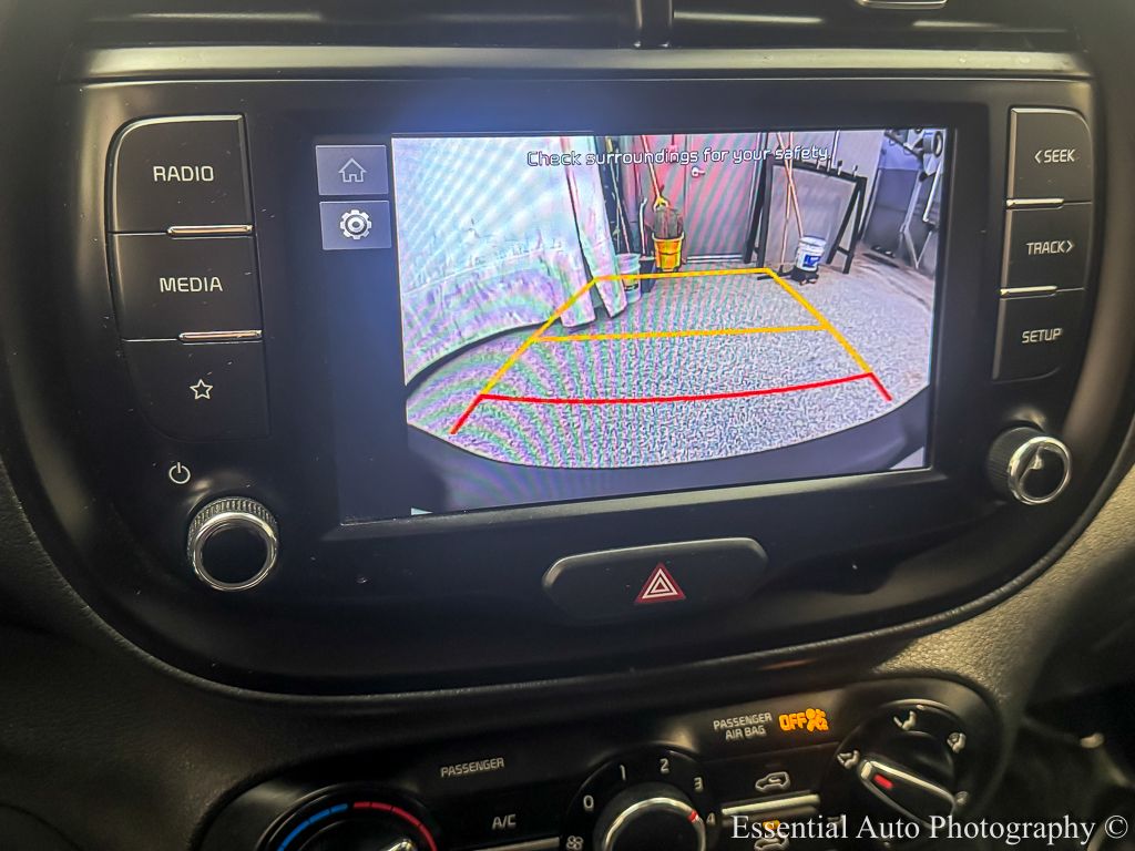 2022 KIA SOUL - Image 16