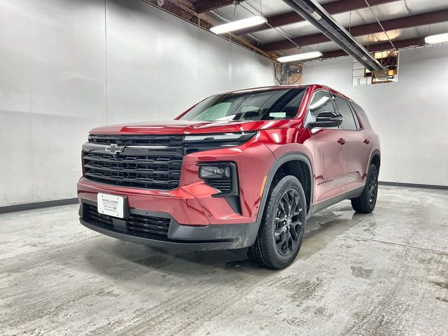 2026 Chevrolet Traverse LT's photo