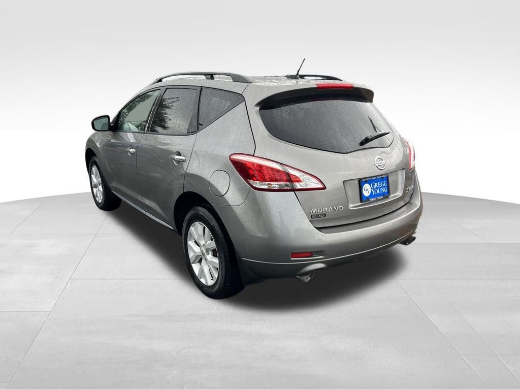 2011 Nissan Murano SV photo 3