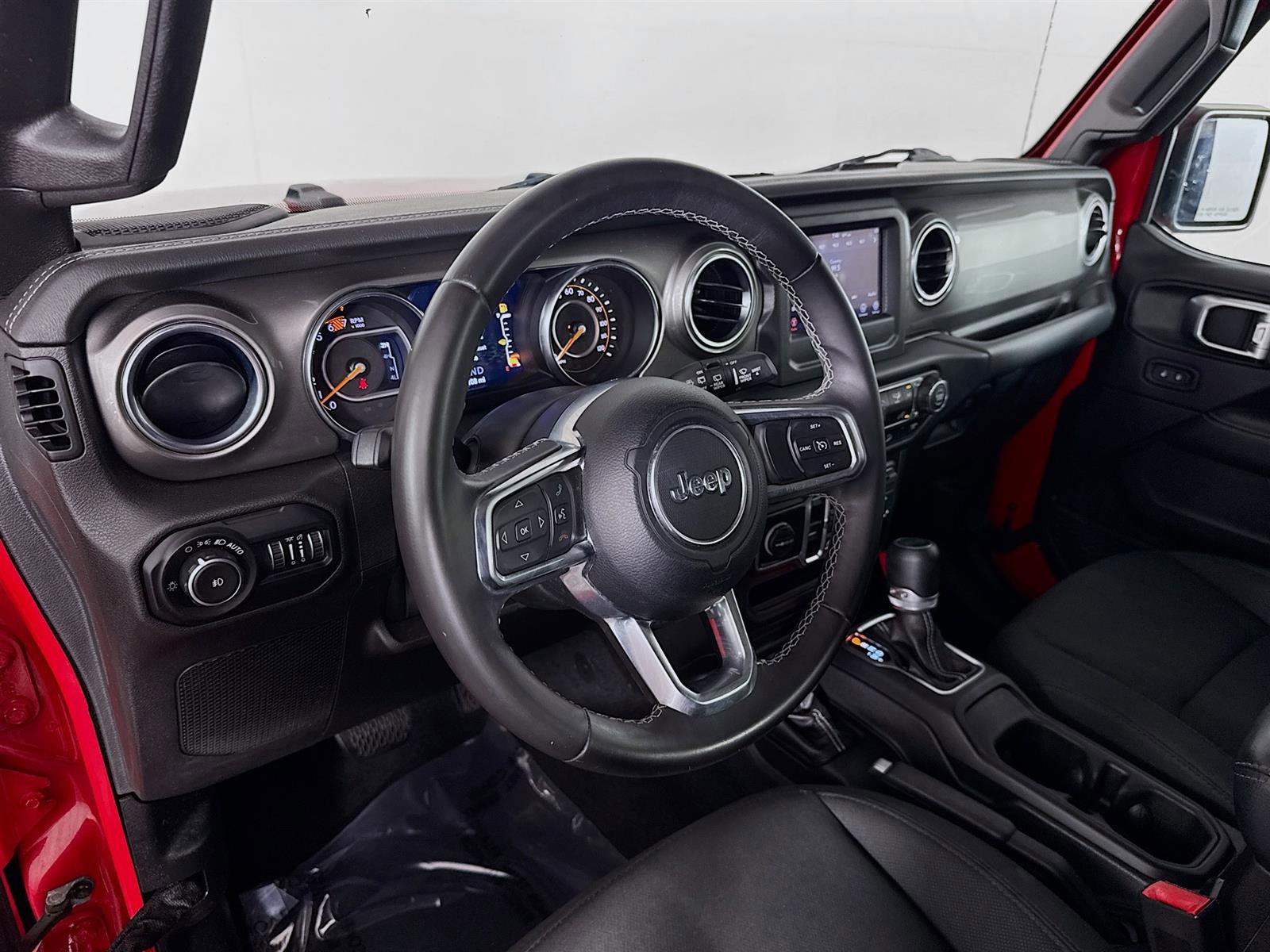 2019 Jeep Wrangler Unlimited Sahara photo 7