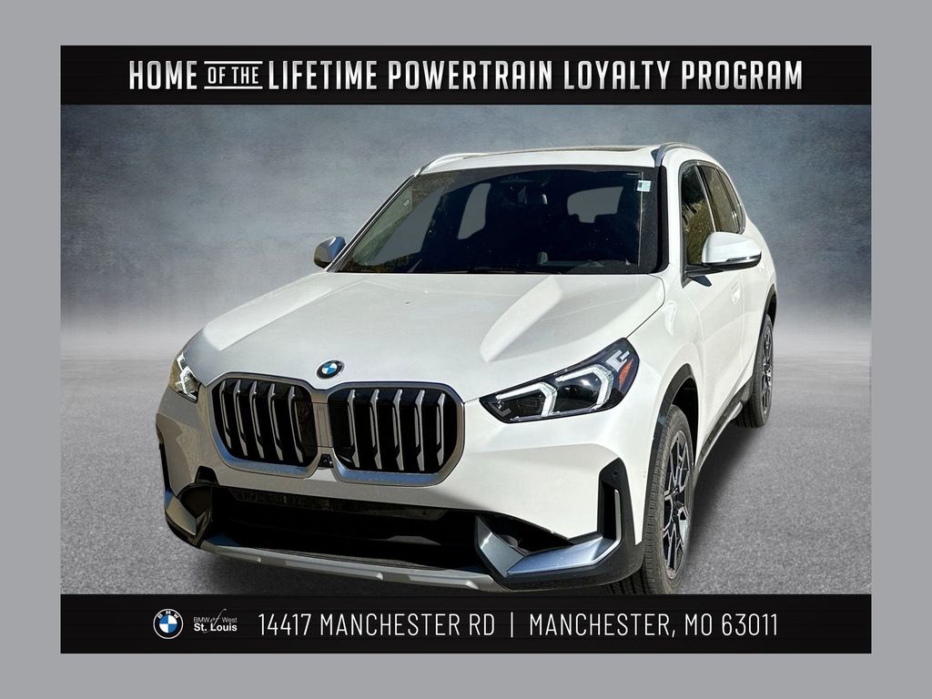 2026 BMW X1 28i's photo