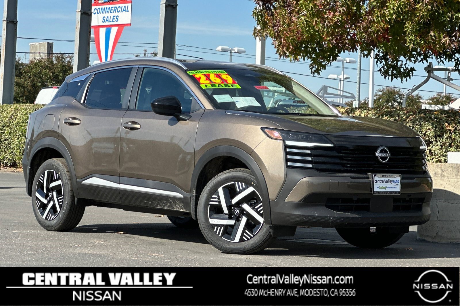 2026 Nissan KICKS SV's photo