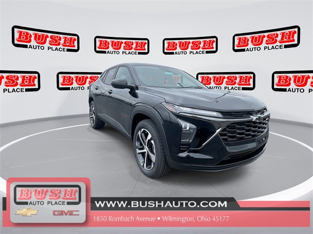2025 Chevrolet Trax photo 2
