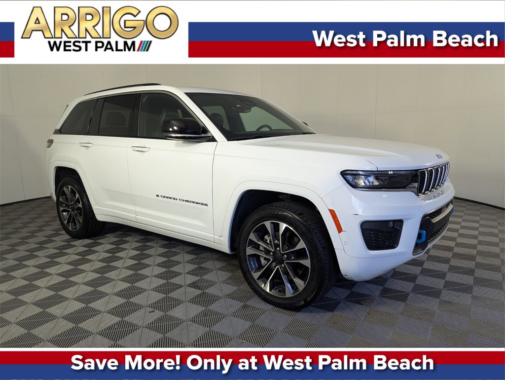 2023 Jeep Grand Cherokee Overland 4xe's photo