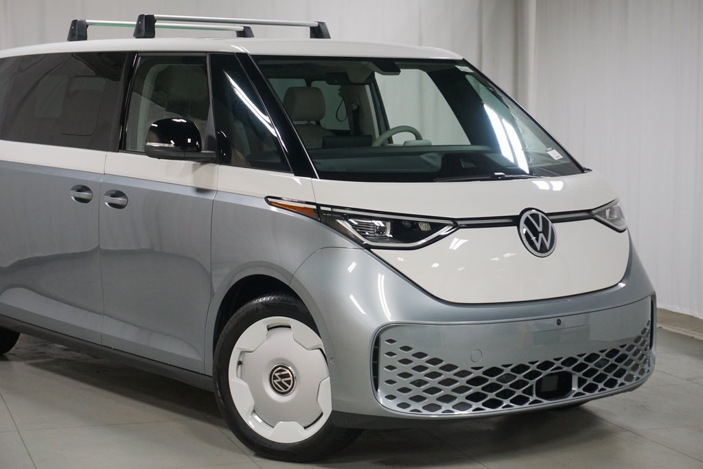 2025 Volkswagen ID. Buzz photo 3