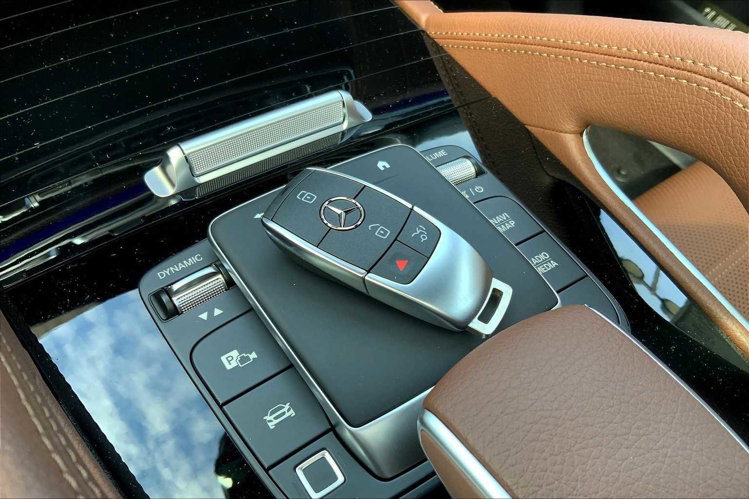 2026 Mercedes Benz GLE 450 4MATIC photo 19