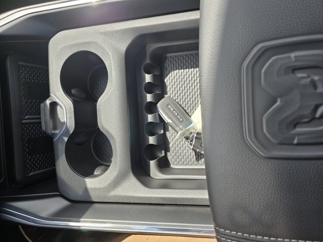 2025 Ram 2500 Laramie photo 15