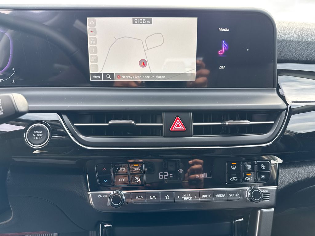 2025 Kia Seltos S photo 26