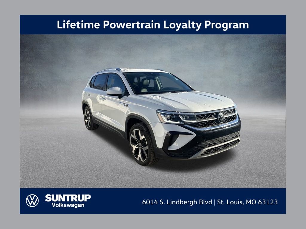 2022 Volkswagen Taos SEL's photo