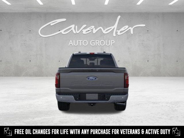 2025 Ford F-150 XLT photo 3