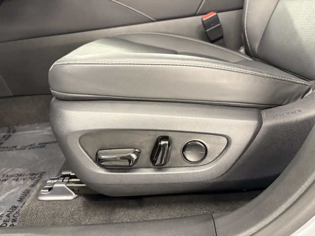 2024 Lexus RX 350 Premium photo 16