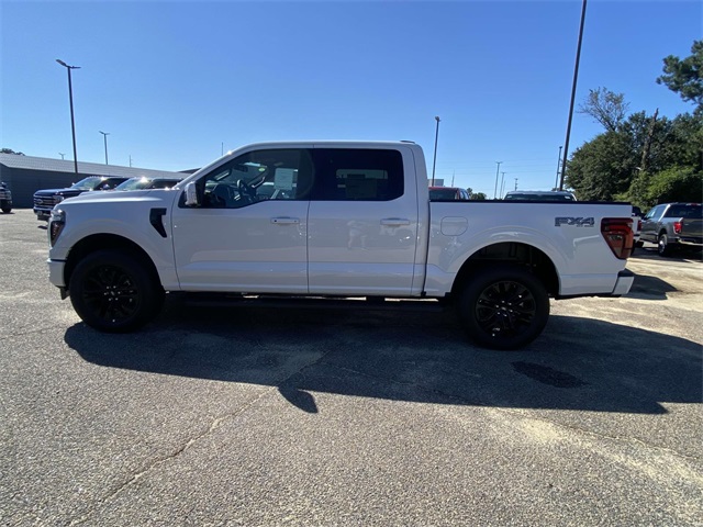 2025 Ford F-150 Lariat photo 4