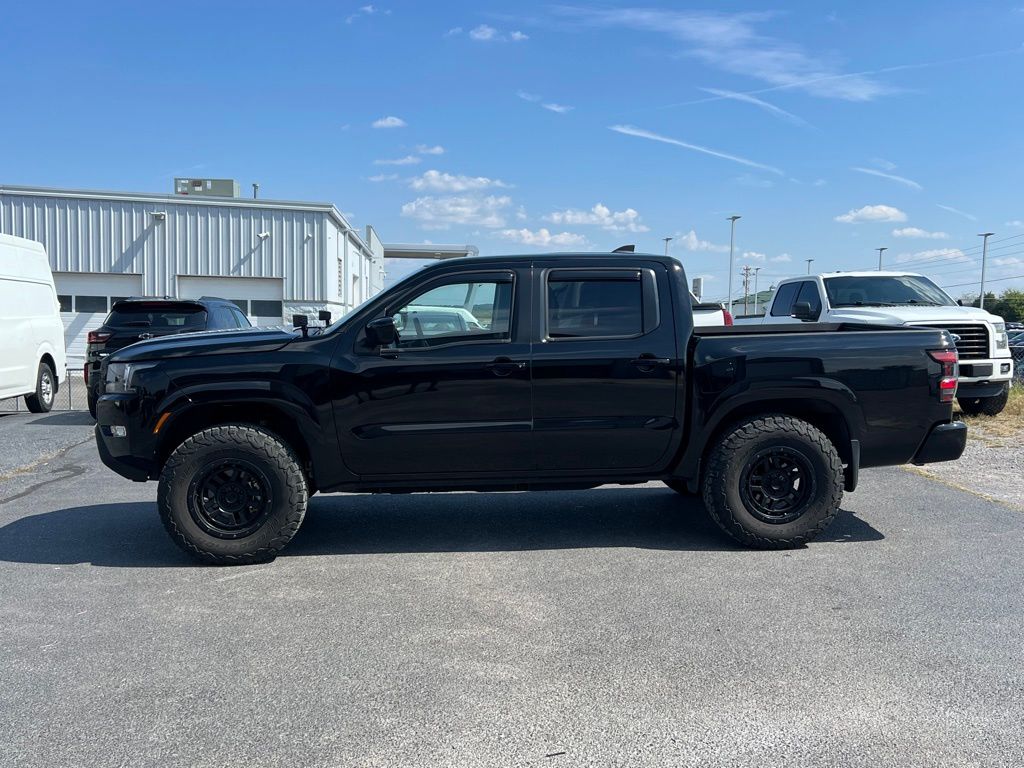 2022 Nissan Frontier SV photo 7