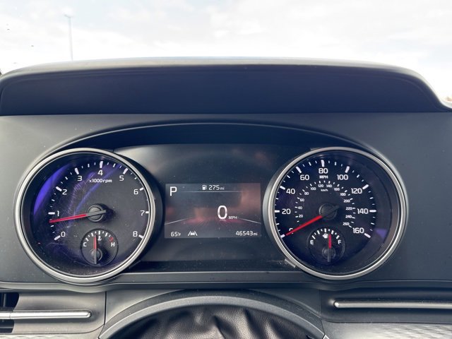 2024 Kia Carnival LX photo 11
