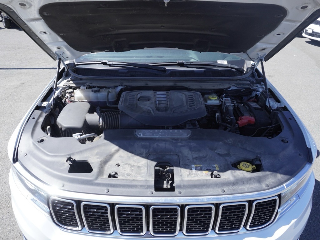 2023 Jeep Wagoneer L Series II photo 24