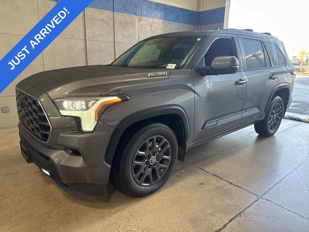 2024 Toyota Sequoia Platinum's photo
