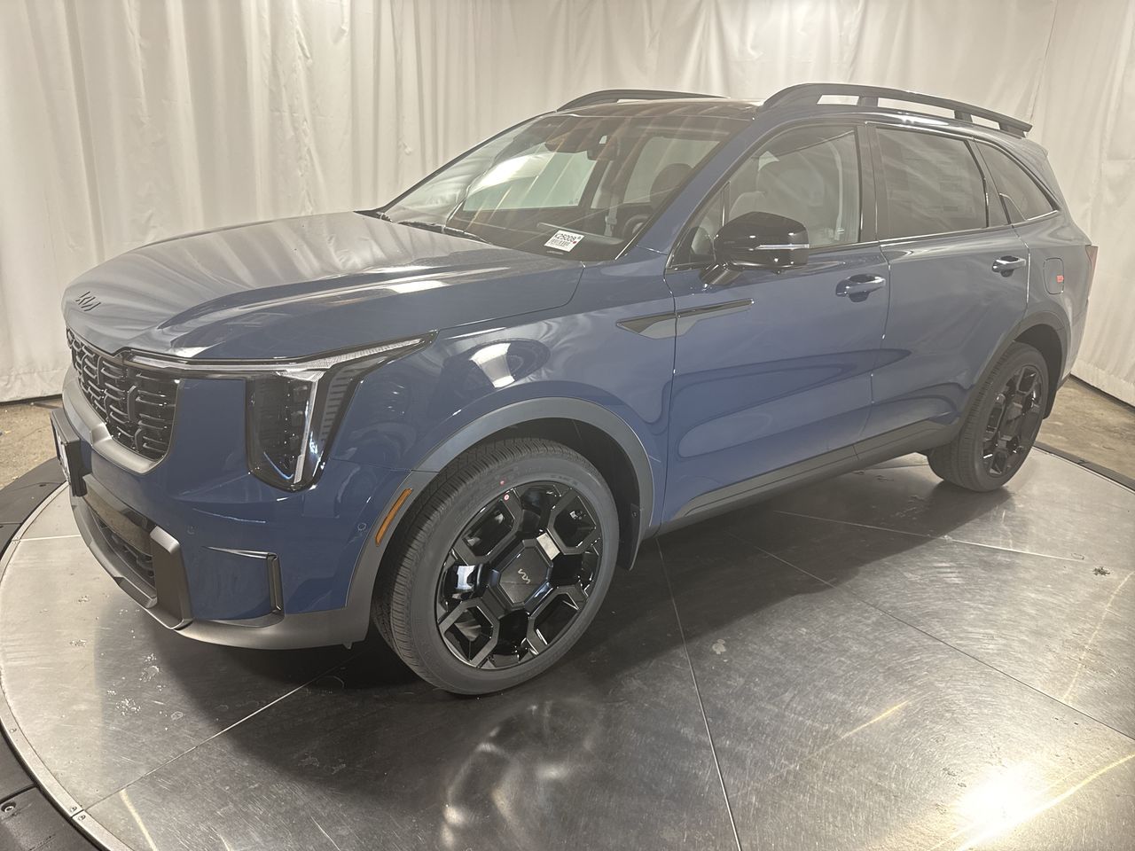 2025 Kia Sorento X-Line SX's photo