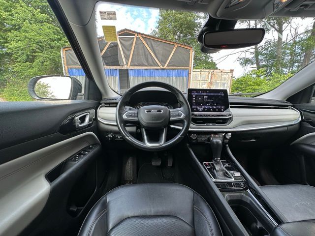2022 Jeep Compass Limited photo 15