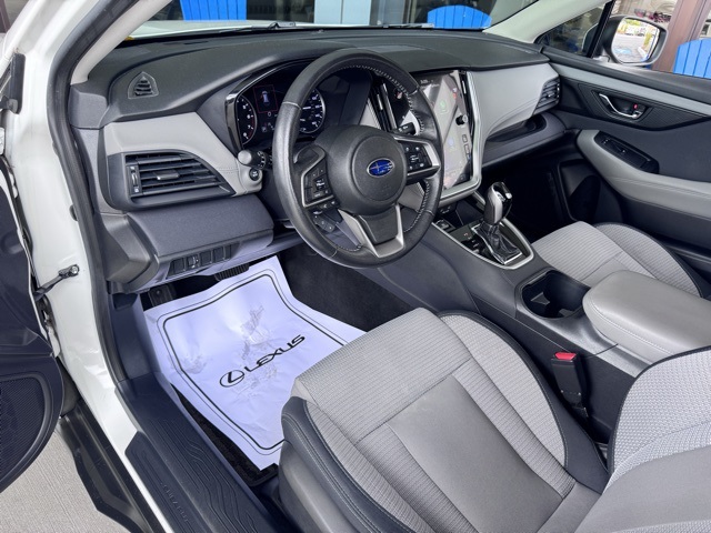 2020 Subaru Outback Premium photo 10