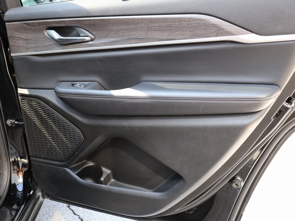 2024 Jeep Grand Cherokee Limited photo 11