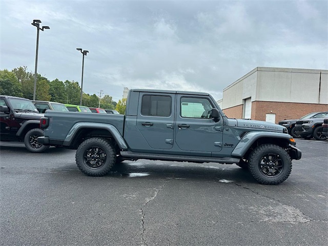 2025 Jeep Gladiator Sport photo 8