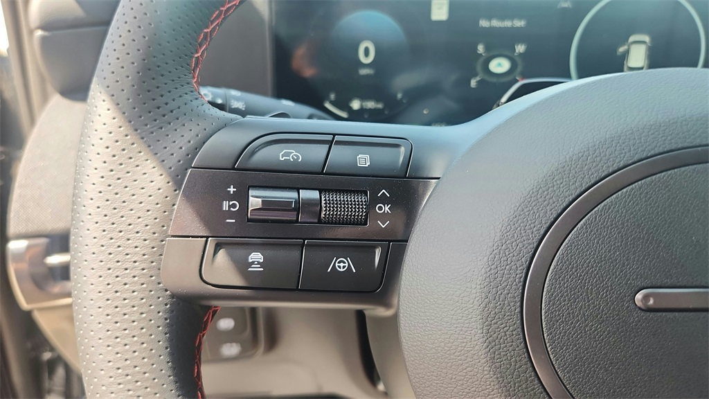 2025 Hyundai Tucson Hybrid N Line photo 12