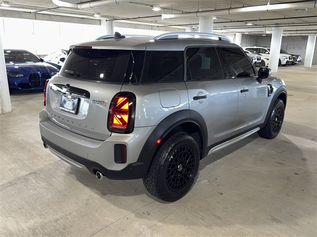 2024 Mini Cooper Signature photo 5