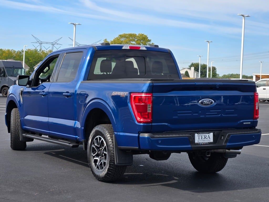 2022 Ford F-150 XLT photo 13