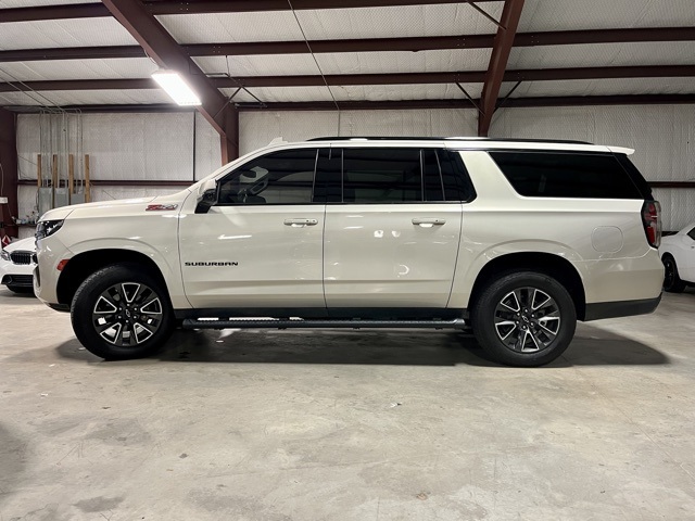 2022 Chevrolet Suburban Z71 photo 5