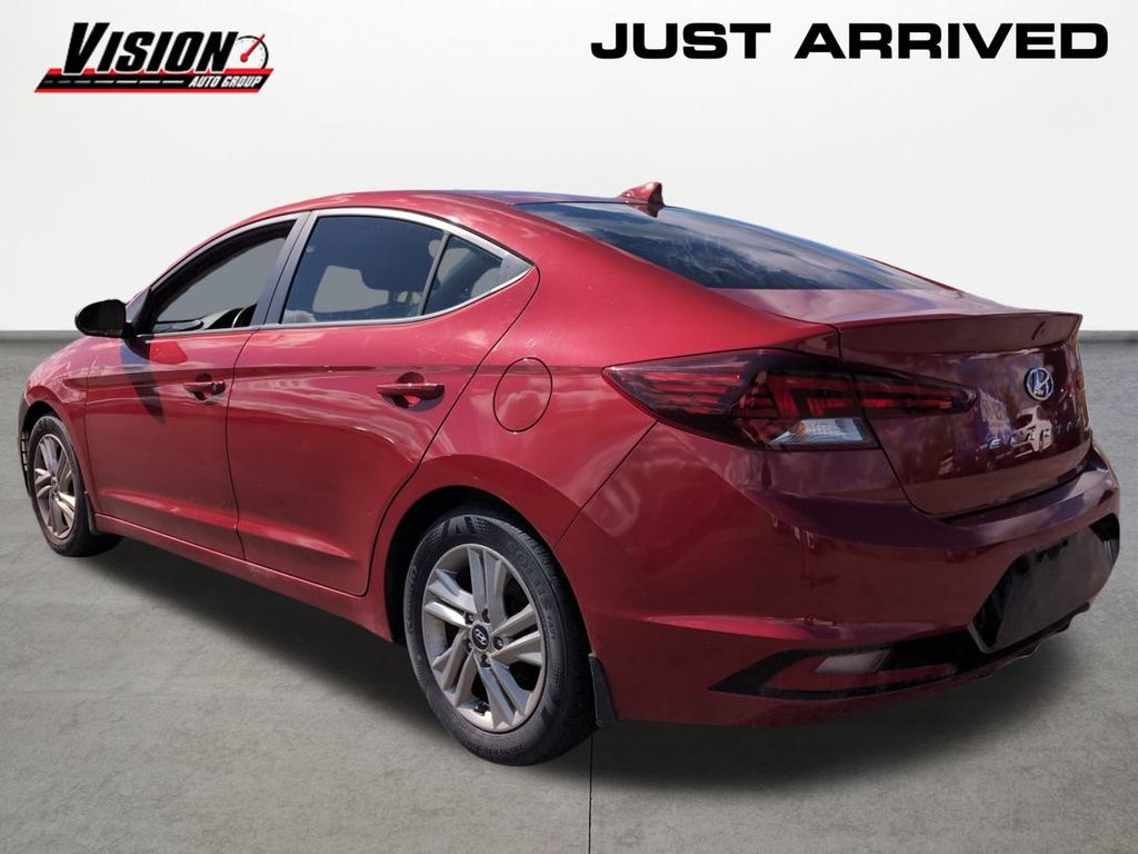 2020 Hyundai Elantra Value Edition photo 7