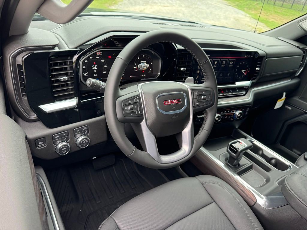 2026 Gmc Sierra 1500 SLT photo 3