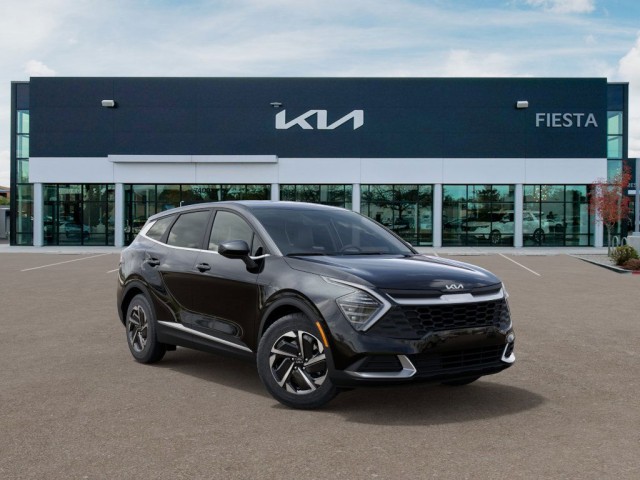 New 2025 Fusion Black Kia LX image 8