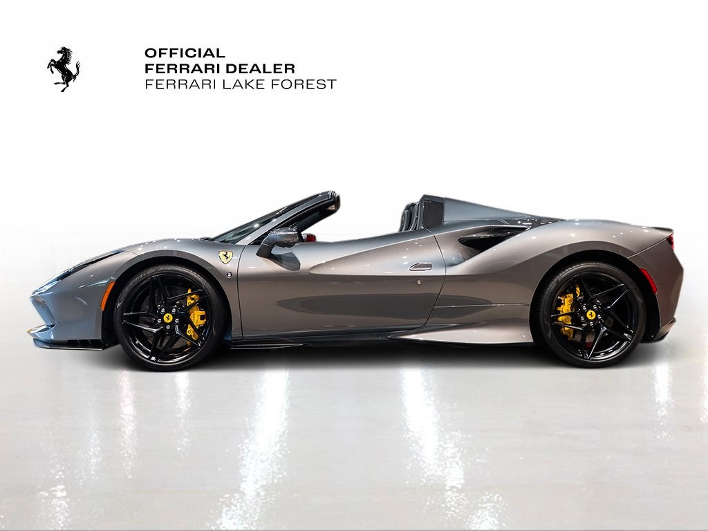 2022 Ferrari F8 Spider Base photo 3