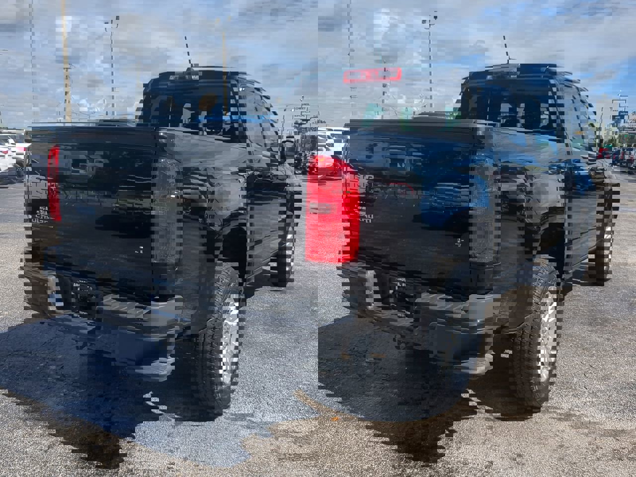 2022 Chevrolet Colorado LT photo 4