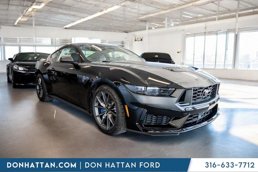 2025 Ford Mustang Dark Horse photo 29