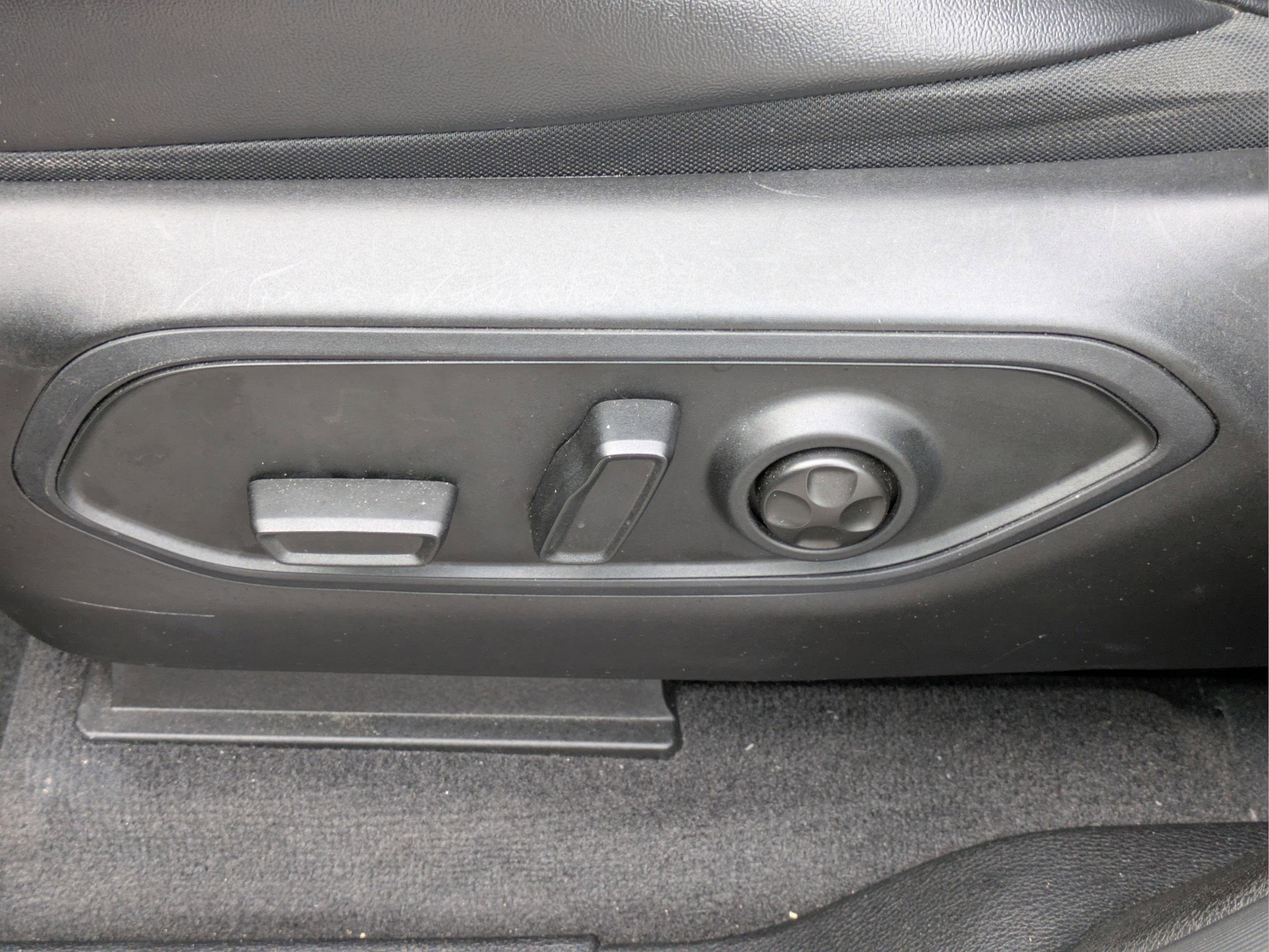 2022 Jeep Grand Cherokee Altitude photo 20