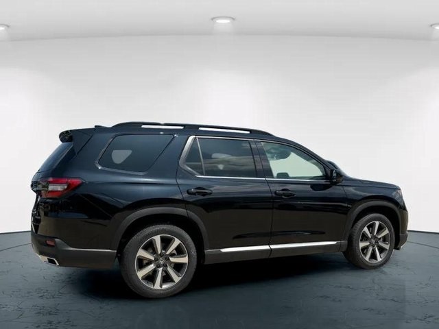 2025 Honda Pilot Elite photo 8