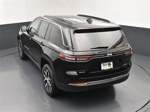 2025 Jeep Grand Cherokee Limited photo 14