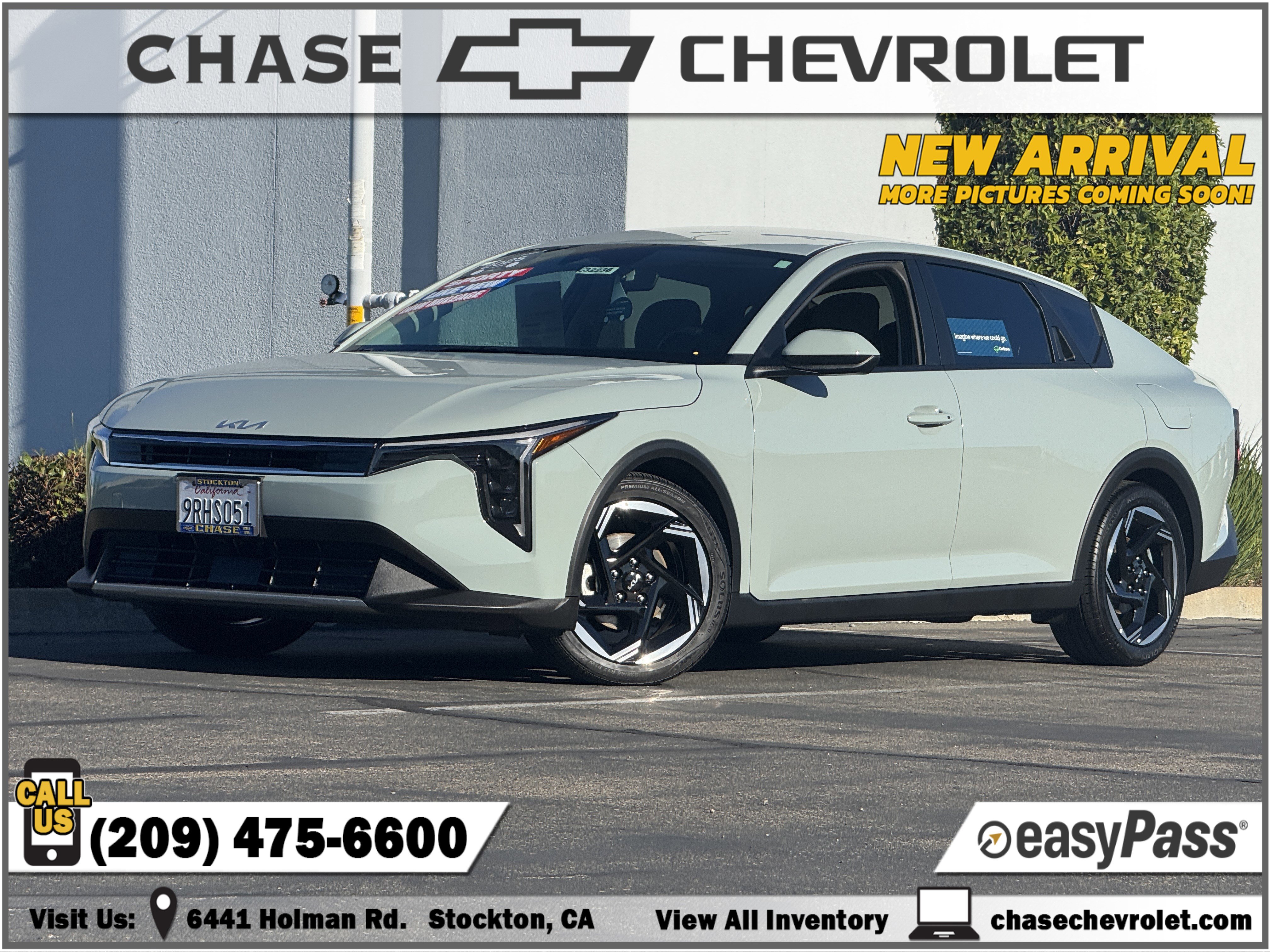 2025 Kia K4 EX's photo