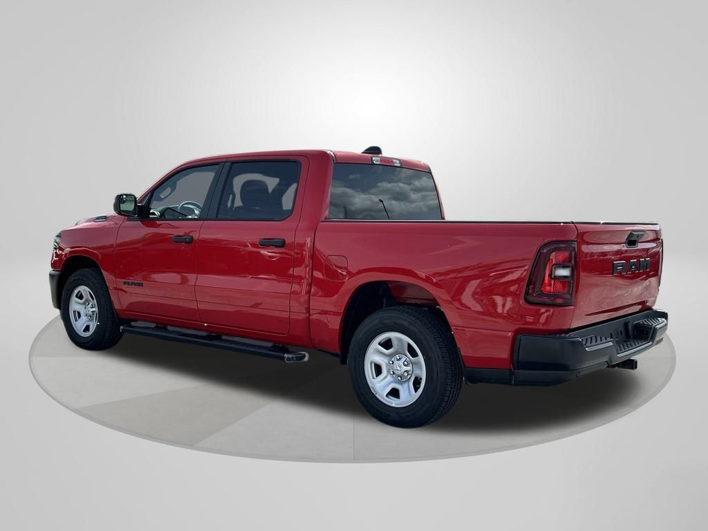 2025 Ram 1500 Tradesman photo 4
