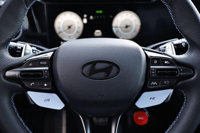 2025 Hyundai Elantra N Base photo 12