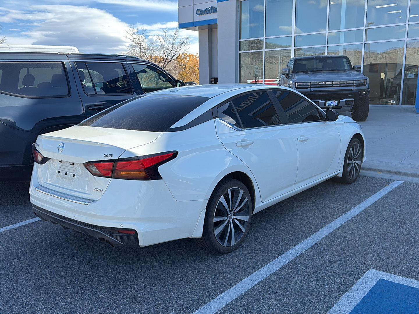 2020 Nissan Altima 2.5 SR photo 4