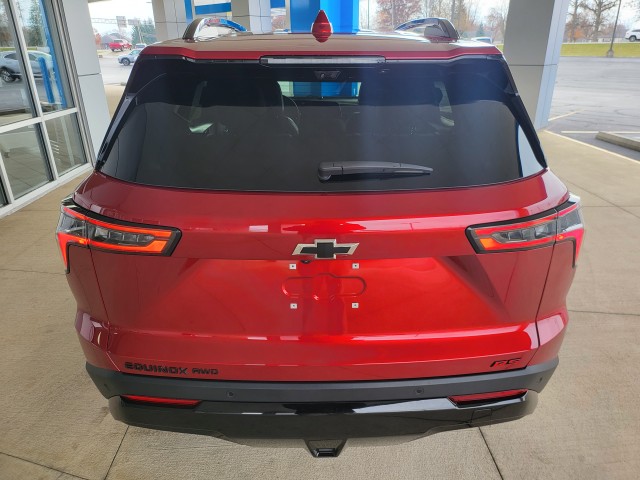 2026 Chevrolet Equinox RS photo 3