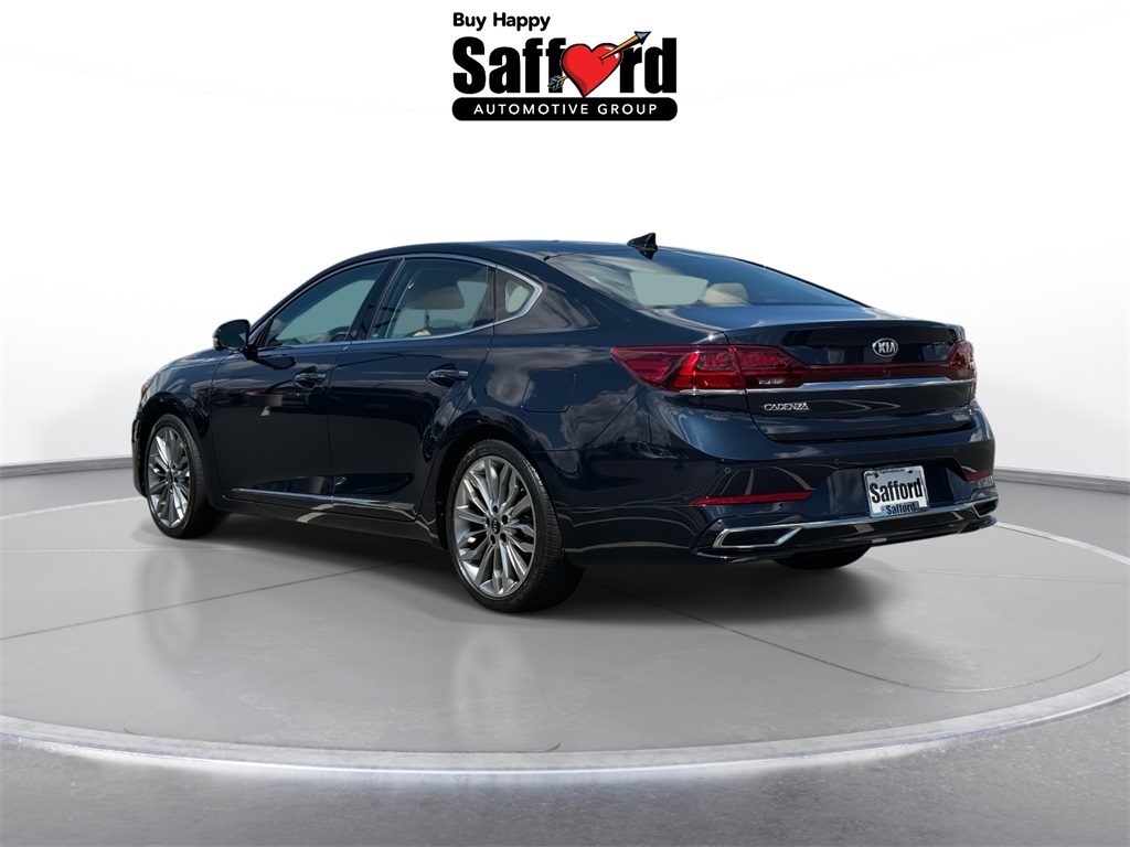 2020 Kia Cadenza Limited photo 2